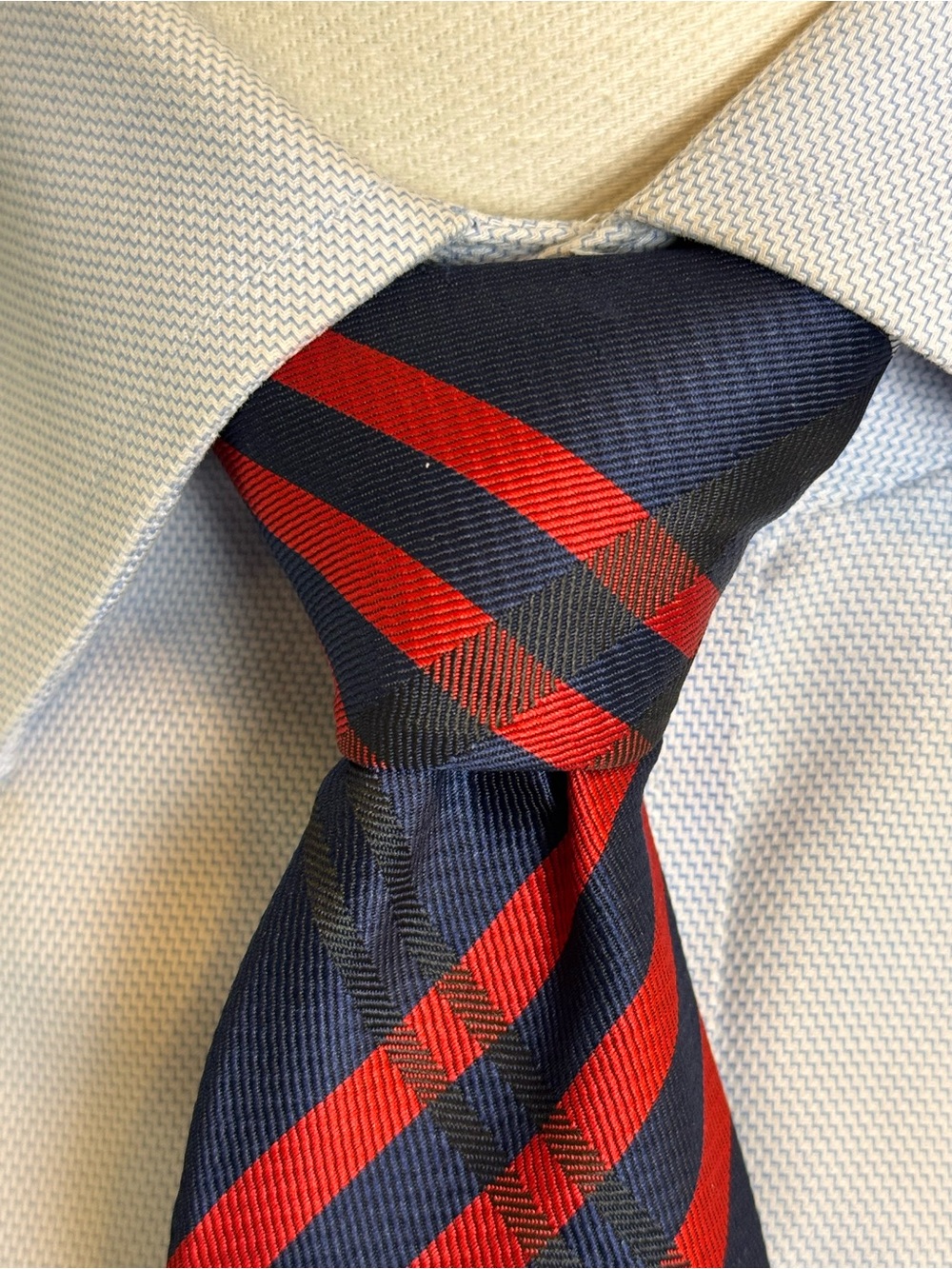 Burberry Men’s Necktie Navy and Red Diagonal Tie